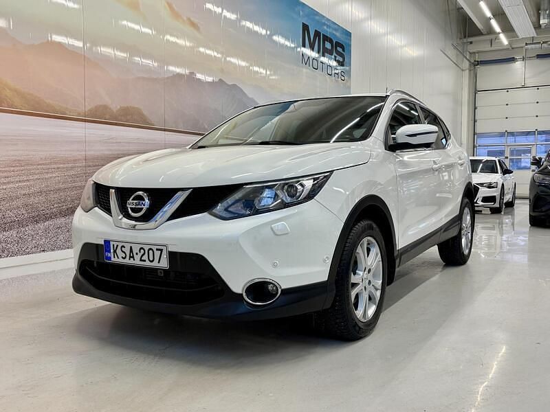 Käytetty Nissan Qashqai 360º 131 HP (96 kW) 2016 Valkoinen Katumaasturi