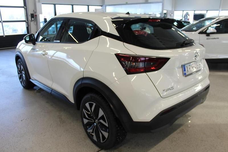 Käytetty Nissan Juke Acenta 114 HP (83 kW) 2022 Valkoinen Katumaasturi
