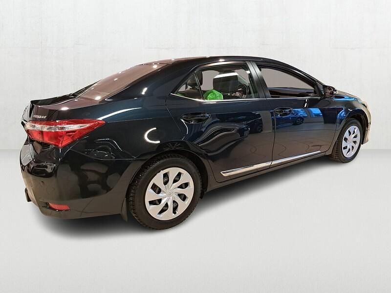 Käytetty Toyota Corolla Active 132 HP (97 kW) 2013 Harmaa Sedan