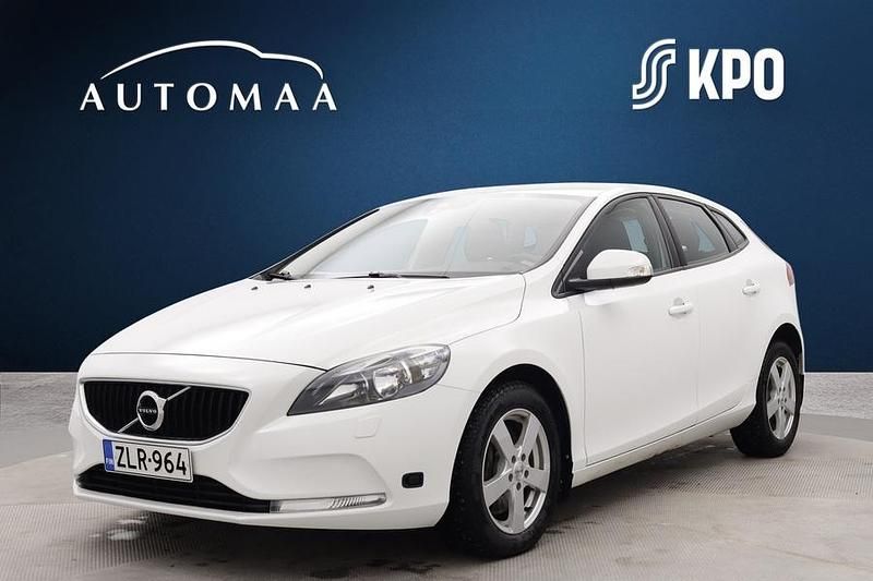 Käytetty Volvo V40 Kinetic 122 HP (89 kW) 2017 Valkoinen Viistoperä