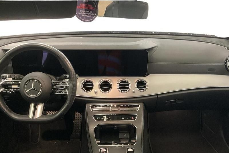 Käytetty Mercedes E300 AMG 306 HP (225 kW) 2023 Farmari