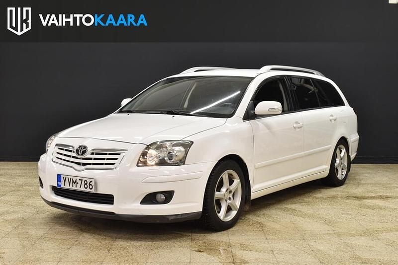 Käytetty Toyota Avensis Sol 126 HP (92 kW) 2008 Farmari