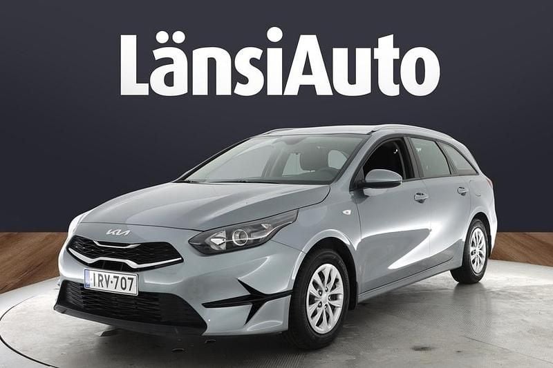 Käytetty Kia Ceed Sportswagon LX 99 HP (72 kW) 2024 Punainen Farmari