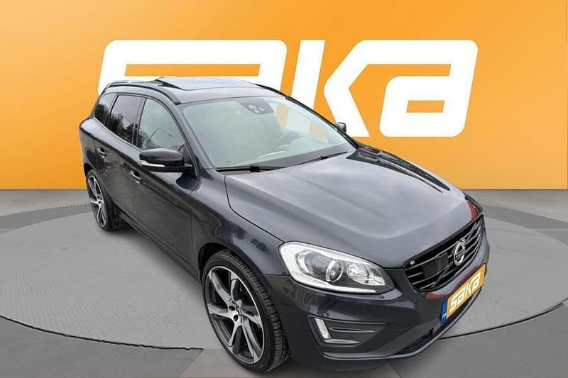 Käytetty Volvo XC60 Business Edition 190 HP (139 kW) 2017 Katumaasturi
