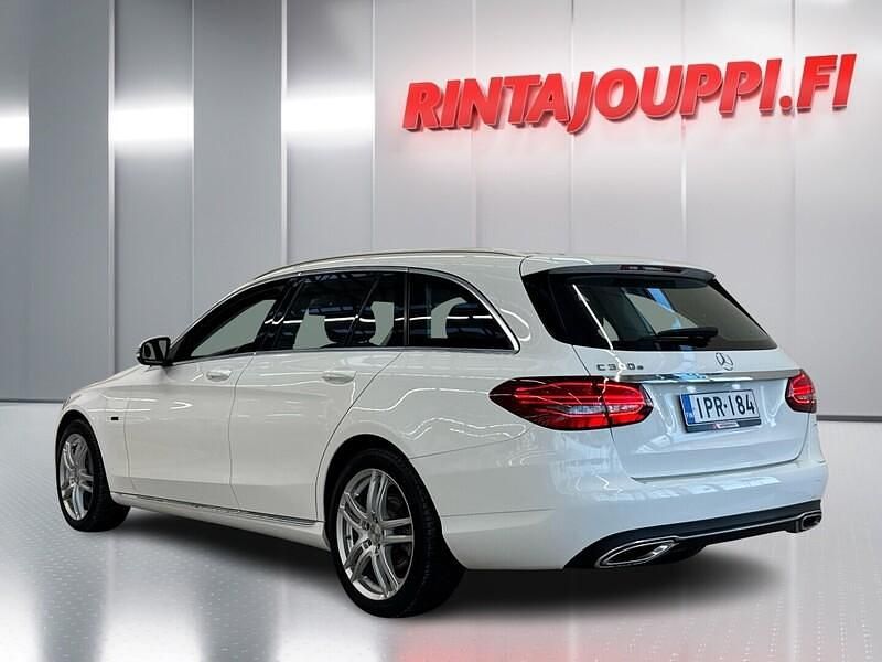 Käytetty Mercedes C300e Business 211 HP (155 kW) 2020 Farmari