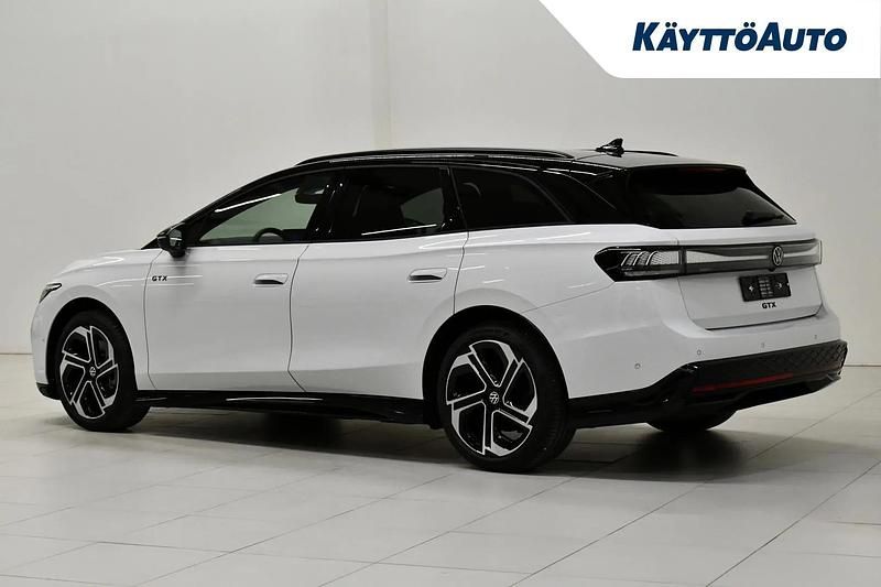 Uusi VW ID.7 GTX 250 kW (340 HP) 2026 Glacier white black Farmari