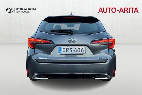 Käytetty Toyota Corolla Active 138 HP (101 kW) 2024 Harmaa Farmari
