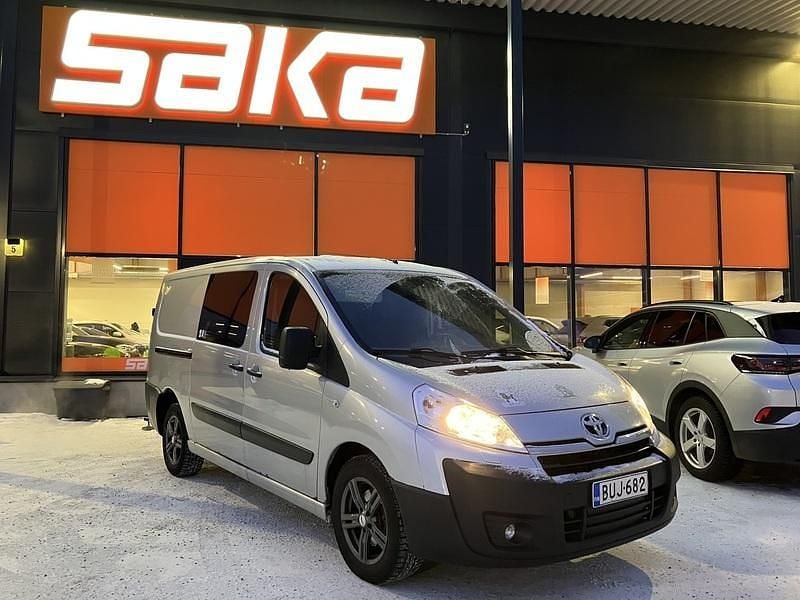 Käytetty Toyota Proace Active 128 HP (94 kW) 2016 Tila-auto