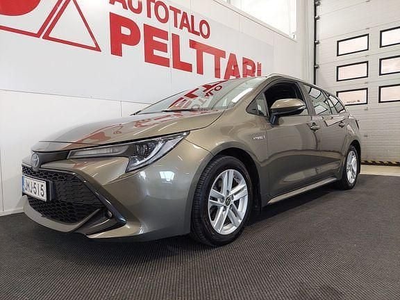 6x1 oxide bronze Käytetty 2021 Toyota Corolla Active Farmari | 22 450 € (Perustarjous) - Kuva 1/4