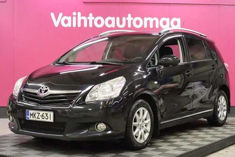 Käytetty Toyota Verso Multidrive S 147 HP (108 kW) 2013 Tila-auto