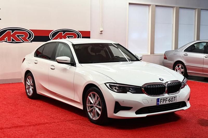 Käytetty BMW 320e 190 HP (139 kW) 2022 Valkoinen Sedan