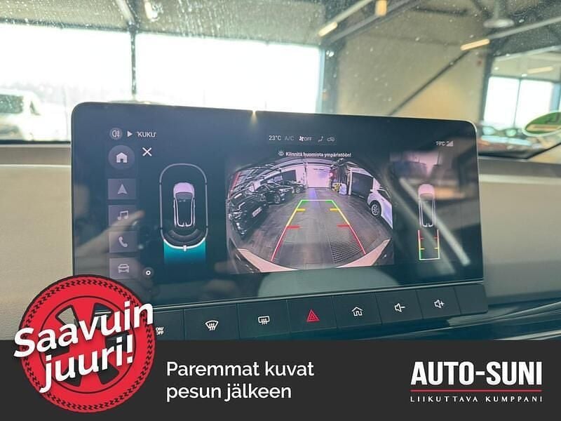 Käytetty MG MG4 EV Luxury 150 kW (204 HP) 2023 Viistoperä