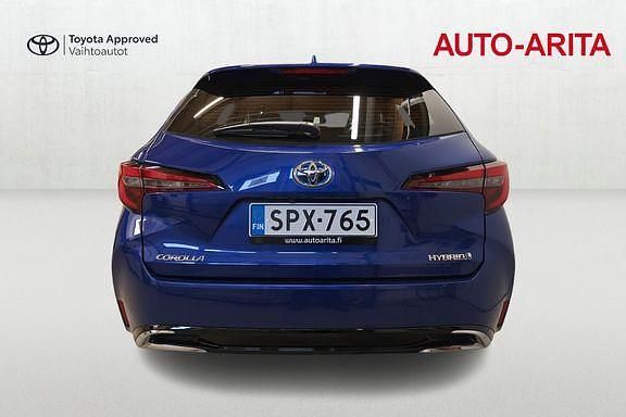 Käytetty Toyota Corolla Active 140 HP (102 kW) 2024 Sininen Farmari