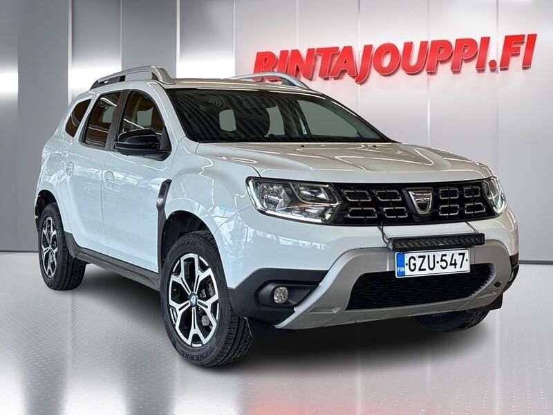 Valkoinen Käytetty 2021 Dacia Duster Katumaasturi | 10 300 € (Supertarjous) - Kuva 1/3