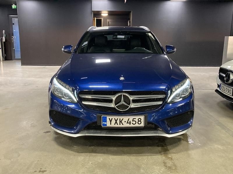 Käytetty Mercedes C250 Premium 204 HP (150 kW) 2015 Farmari
