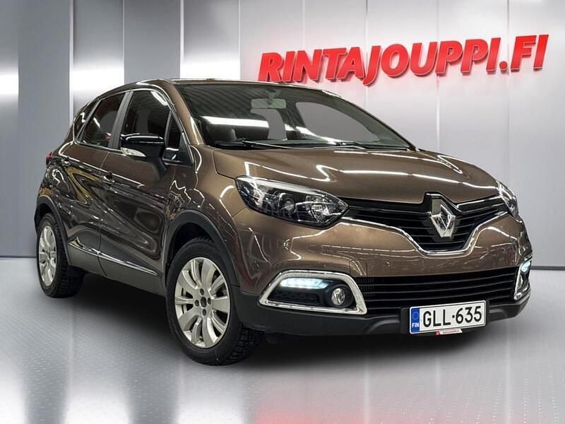 Ruskea Käytetty 2015 Renault Captur Katumaasturi | 11 600 € (Perustarjous) - Kuva 1/3