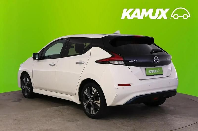 Käytetty Nissan Leaf N-Connecta 160 kW (218 HP) 2022 Valkoinen Viistoperä