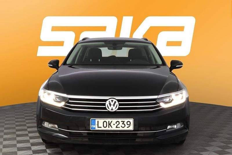 Käytetty VW Passat Comfortline 125 HP (91 kW) 2018 Farmari