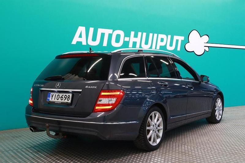 Käytetty Mercedes C220 Business 170 HP (125 kW) 2014 Harmaa Farmari