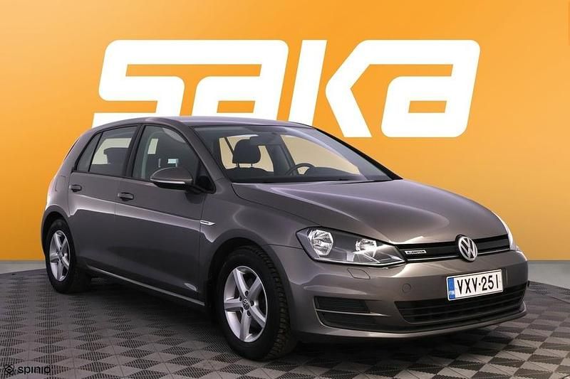 Käytetty 2016 VW Golf VII Comfortline Viistoperä | 10 800 € (Hyvä tarjous) - Kuva 1/3