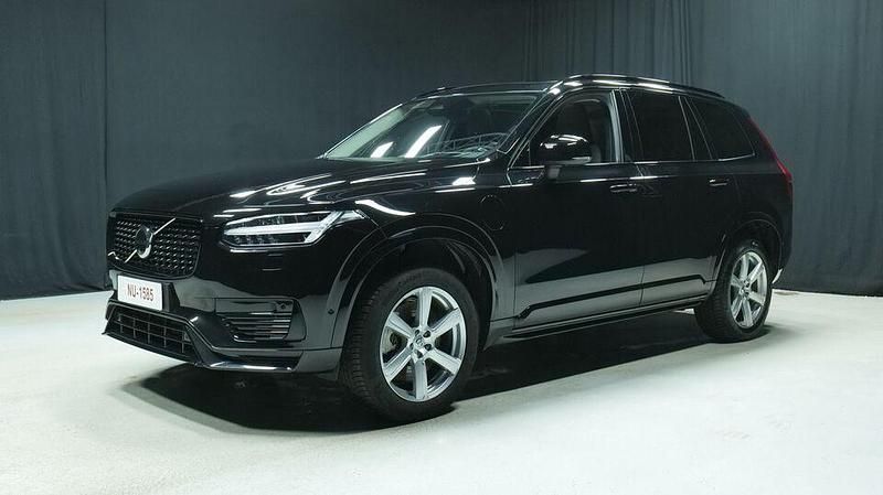 Musta Käytetty 2025 Volvo XC90 Performance Katumaasturi | 80 900 € - Kuva 1/3