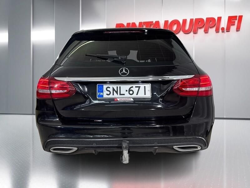 Käytetty Mercedes C180 Premium 116 HP (85 kW) 2015 Farmari