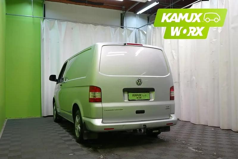 Käytetty VW T5 140 HP (102 kW) 2010 Hopea / harmaa Van