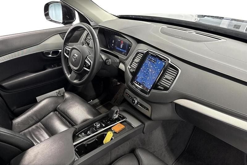 Käytetty Volvo XC90 Performance 456 HP (335 kW) 2023 Katumaasturi