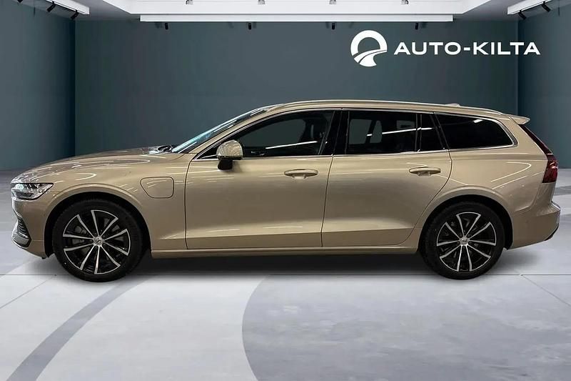 Uusi Volvo V60 Plus 2026 Harmaa Farmari