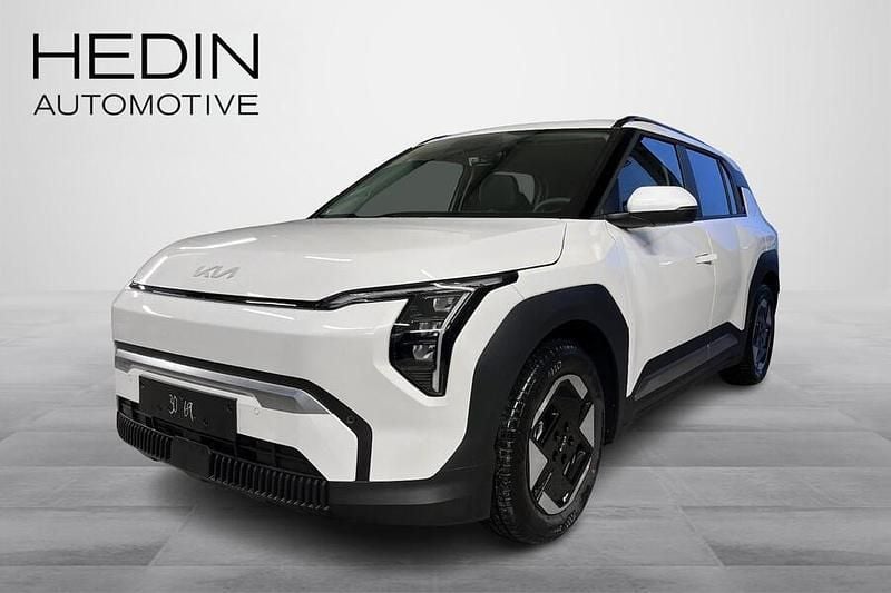 Uusi 2025 Kia EV3 Earth Katumaasturi | 44 183 € (Perustarjous) - Kuva 1/4