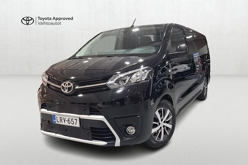 Musta Käytetty 2023 Toyota Proace Edition Tila-auto | 30 990 € (Hieman kallis) - Kuva 1/4