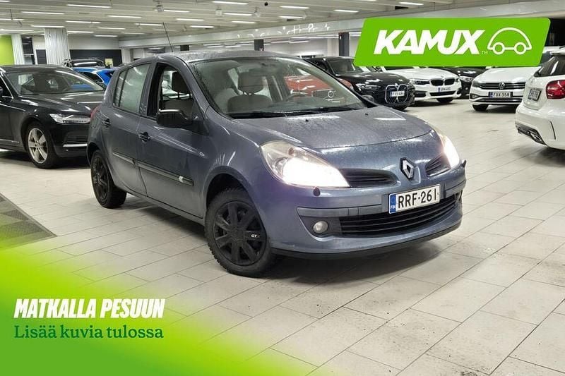 Sininen Käytetty 2006 Renault Clio II Viistoperä | 1 400 € - Kuva 1/4