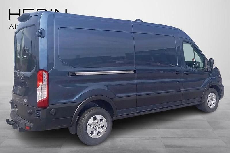 Uusi Ford Transit Limited 2025 Sininen Van