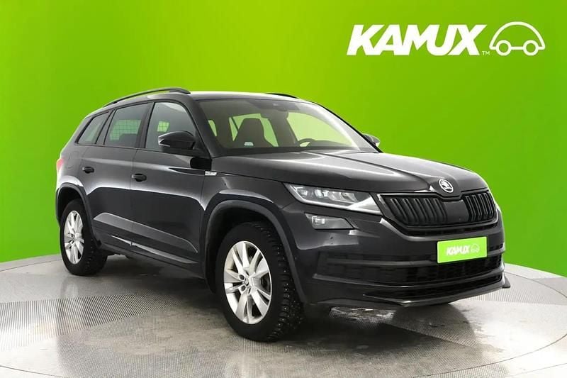Musta Käytetty 2019 Skoda Kodiaq SportLine Katumaasturi | 24 190 € (Perustarjous) - Kuva 1/4