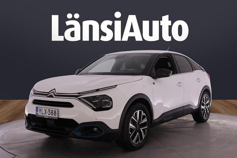 Käytetty Citroën e-C4 Shine 114 kW (156 HP) 2022 Viistoperä