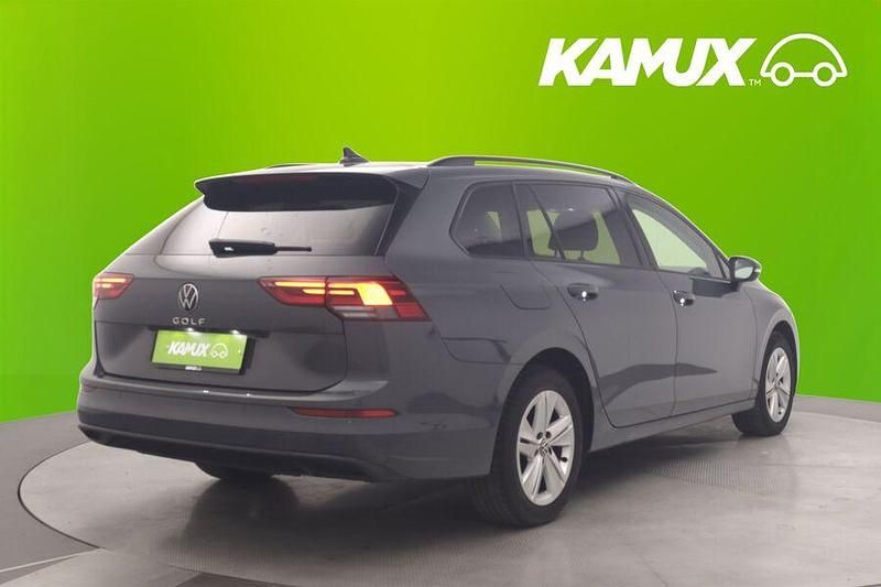 Käytetty VW Golf VIII Life 116 HP (85 kW) 2021 Dolphin gray metallic Farmari