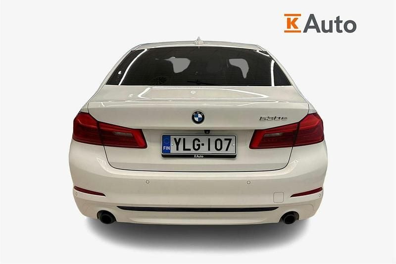 Käytetty BMW 530e Sport Line 252 HP (185 kW) 2019 Valkoinen Sedan