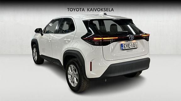 Käytetty Toyota Yaris Cross Active 116 HP (85 kW) 2024 Valkoinen Katumaasturi