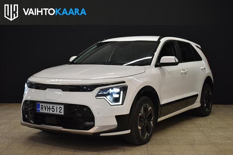 Käytetty Kia e-Niro EX 150 kW (204 HP) 2023 Katumaasturi