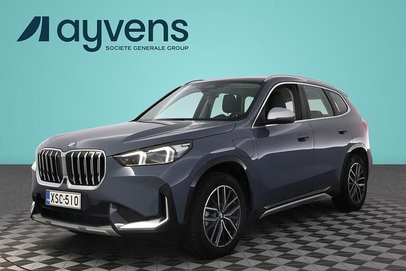 Harmaa Käytetty 2023 BMW X1 M Sport Katumaasturi | 43 900 € (Hieman kallis) - Kuva 1/4