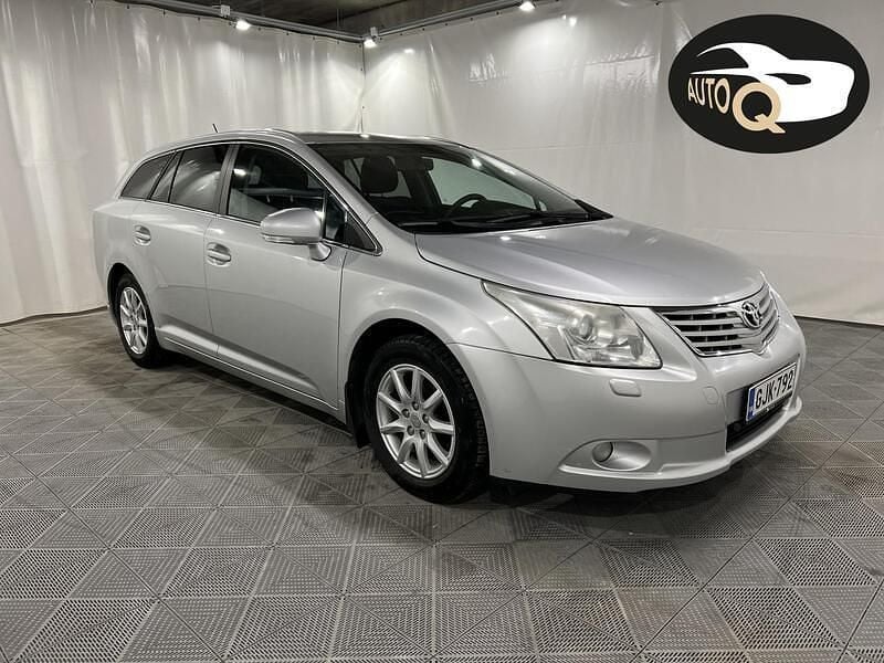 Käytetty Toyota Avensis Multidrive S 147 HP (108 kW) 2010 Farmari
