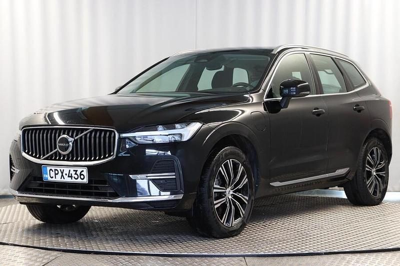 Musta Käytetty 2021 Volvo XC60 Inscription Katumaasturi | 39 600 € (Perustarjous) - Kuva 1/4