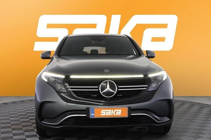 Käytetty Mercedes EQC400 Business 300 kW (408 HP) 2023 Katumaasturi