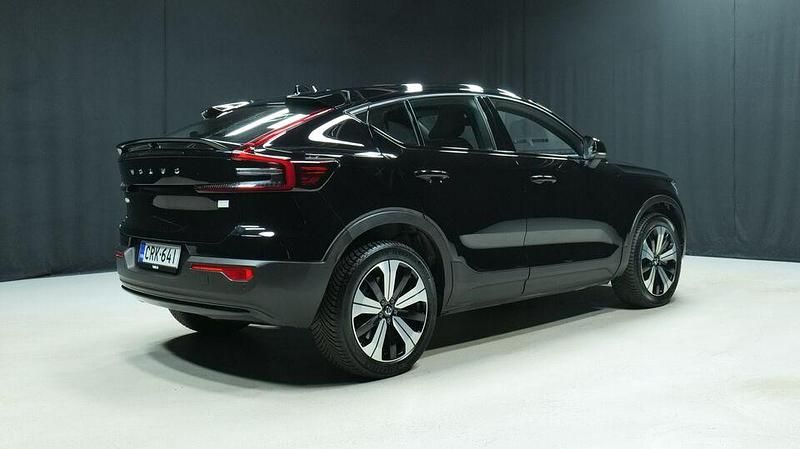 Käytetty Volvo C40 Core 169 kW (231 HP) 2023 Katumaasturi