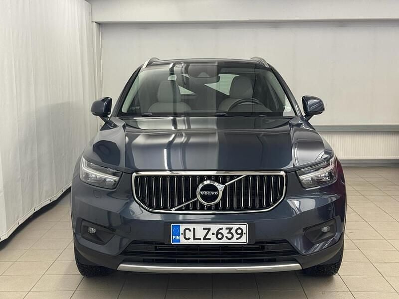 Käytetty Volvo XC40 Business Edition 190 HP (139 kW) 2019 Sininen Katumaasturi