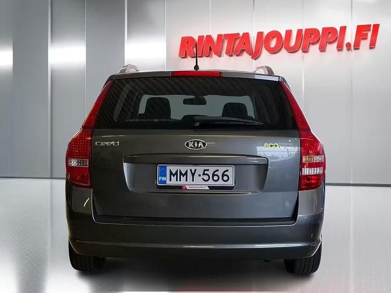 Käytetty Kia Ceed Sportswagon EX 124 HP (91 kW) 2010 Farmari