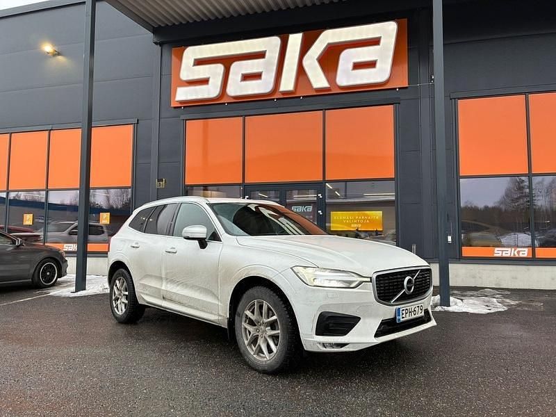Käytetty Volvo XC60 Business Edition 190 HP (139 kW) 2018 Katumaasturi