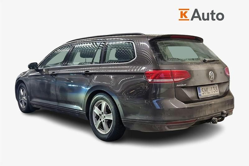 Käytetty VW Passat Edition 125 HP (91 kW) 2017 Ruskea (beige) Farmari