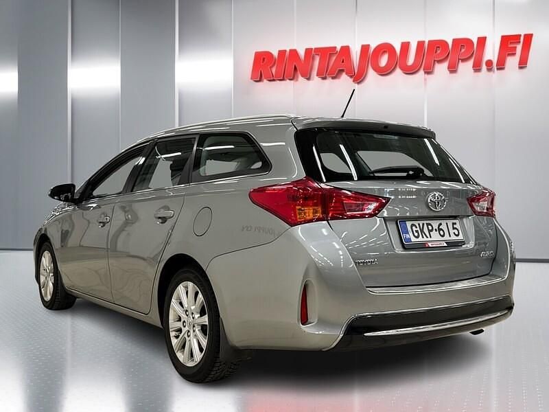 Käytetty Toyota Auris Touring Sports Active 132 HP (97 kW) 2014 Harmaa Farmari
