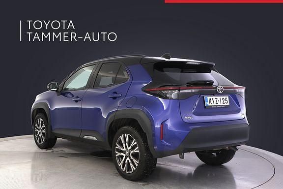 Käytetty Toyota Yaris Cross Plus 131 HP (96 kW) 2024 M20 juniper blue/bla Katumaasturi